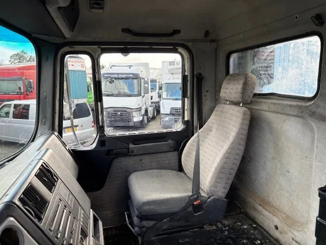 Xe đầu kéo MAN 33.373 DFT 6x4 FULL STEEL SUSPENSION (13.000 AXLES / ZF16 MANUAL GEARBOX / REDUCTION AXLES / FULL STEEL SUSPENSION): hình 13