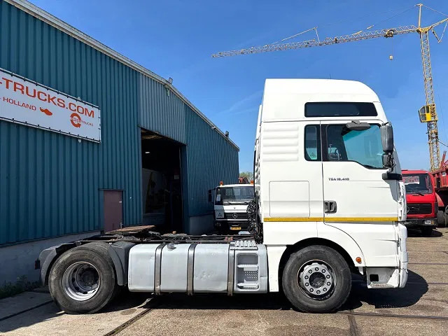 MAN TGA 18.410 FLS XXL (6-CILINDER HEADS / ZF16 MANUAL GEARBOX / ZF-INTARDER / HYDRAULIC KIT / P.T.O. / AIRCONDITIONING) - Xe đầu kéo: hình 4 MAN TGA 18.410 FLS XXL (6-CILINDER HEADS / ZF16 MANUAL GEARBOX / ZF-INTARDER / HYDRAULIC KIT / P.T.O. / AIRCONDITIONING) - Xe đầu kéo: hình 4