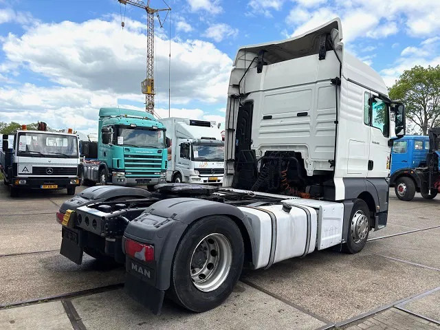 MAN TGX 18.440 BLS XLX (ZF16 MANUAL GEARBOX / 2x DIESELTANK / AIRCONDITIONING / ELECTRICAL MAINSWITCH / FRIDGE / EURO 6) - Xe đầu kéo: hình 3 MAN TGX 18.440 BLS XLX (ZF16 MANUAL GEARBOX / 2x DIESELTANK / AIRCONDITIONING / ELECTRICAL MAINSWITCH / FRIDGE / EURO 6) - Xe đầu kéo: hình 3