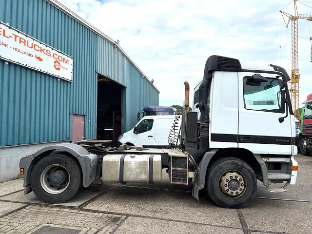 Mercedes-Benz Actros 1848 LS (MP1) 4x2 TRACTOR (EPS WITH CLUTCH / RUDUCTION AXLE / HYDRAULIC KIT / AIRCONDITIONING / ETC) - Xe đầu kéo: hình 4 Mercedes-Benz Actros 1848 LS (MP1) 4x2 TRACTOR (EPS WITH CLUTCH / RUDUCTION AXLE / HYDRAULIC KIT / AIRCONDITIONING / ETC) - Xe đầu kéo: hình 4