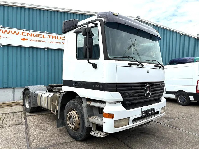 Mercedes-Benz Actros 1848 LS (MP1) 4x2 TRACTOR (EPS WITH CLUTCH / RUDUCTION AXLE / HYDRAULIC KIT / AIRCONDITIONING / ETC) - Xe đầu kéo: hình 2 Mercedes-Benz Actros 1848 LS (MP1) 4x2 TRACTOR (EPS WITH CLUTCH / RUDUCTION AXLE / HYDRAULIC KIT / AIRCONDITIONING / ETC) - Xe đầu kéo: hình 2