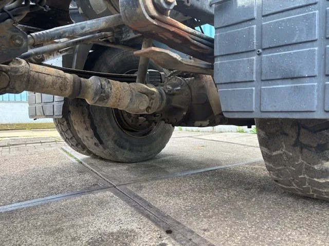 Cho thuê Mercedes-Benz Actros 2040 AS 4x4 FULL STEEL SUSPENSION (ZF16 MANUAL GEARBOX / FULL STEEL SUSPENSION / REDUCTION AXLES / AIRCONDITIONING) Mercedes-Benz Actros 2040 AS 4x4 FULL STEEL SUSPENSION (ZF16 MANUAL GEARBOX / FULL STEEL SUSPENSION / REDUCTION AXLES / AIRCONDITIONING): hình 14