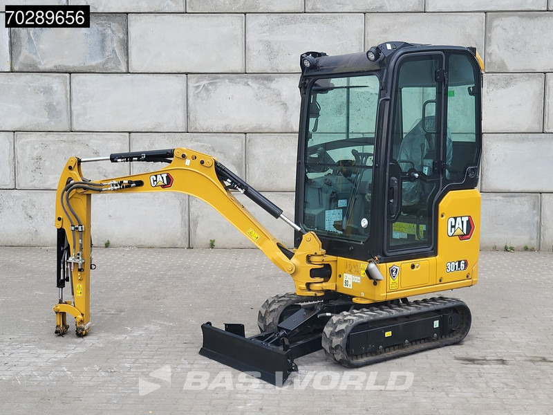 Caterpillar 301.6 - Máy xúc mini: hình 2 Caterpillar 301.6 - Máy xúc mini: hình 2