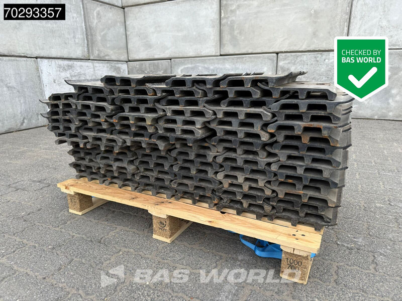 Caterpillar 313 GC - Bánh lăn: hình 1 Caterpillar 313 GC - Bánh lăn: hình 1