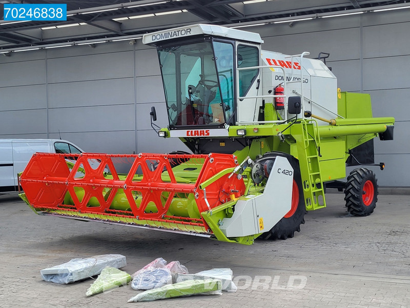 Claas Dominator 130 Dominator 130 4X2 4Mtr HEADER - PERKINS TIER 3 - Máy gặt đập: hình 2 Claas Dominator 130 Dominator 130 4X2 4Mtr HEADER - PERKINS TIER 3 - Máy gặt đập: hình 2