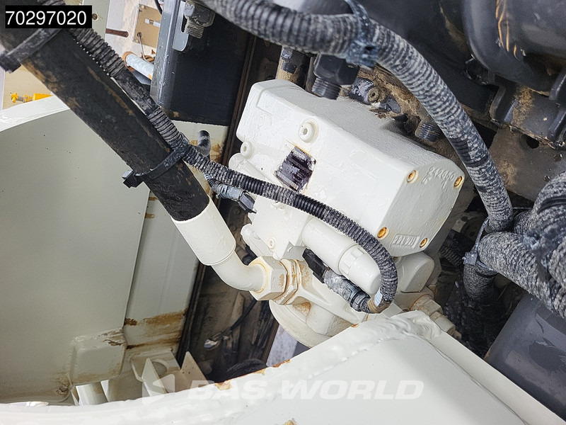 DAF CF 450 8X4 9m3 Putzmeister Mixer Automatic Steelsuspension Euro 6 - Xe trộn bê tông: hình 5 DAF CF 450 8X4 9m3 Putzmeister Mixer Automatic Steelsuspension Euro 6 - Xe trộn bê tông: hình 5