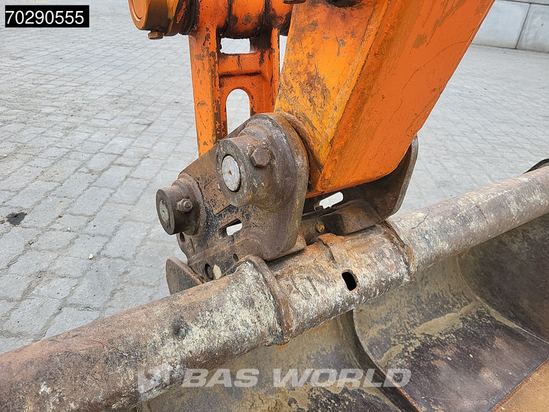 Máy xúc mini Doosan DX63-3 3 BUCKETS - A/C: hình 12