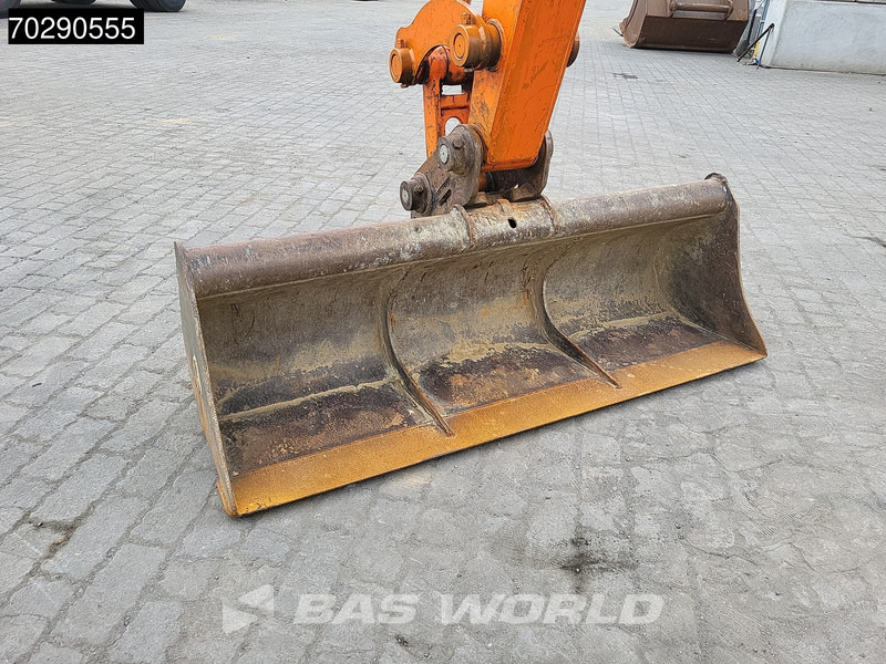 Máy xúc mini Doosan DX63-3 3 BUCKETS - A/C: hình 13