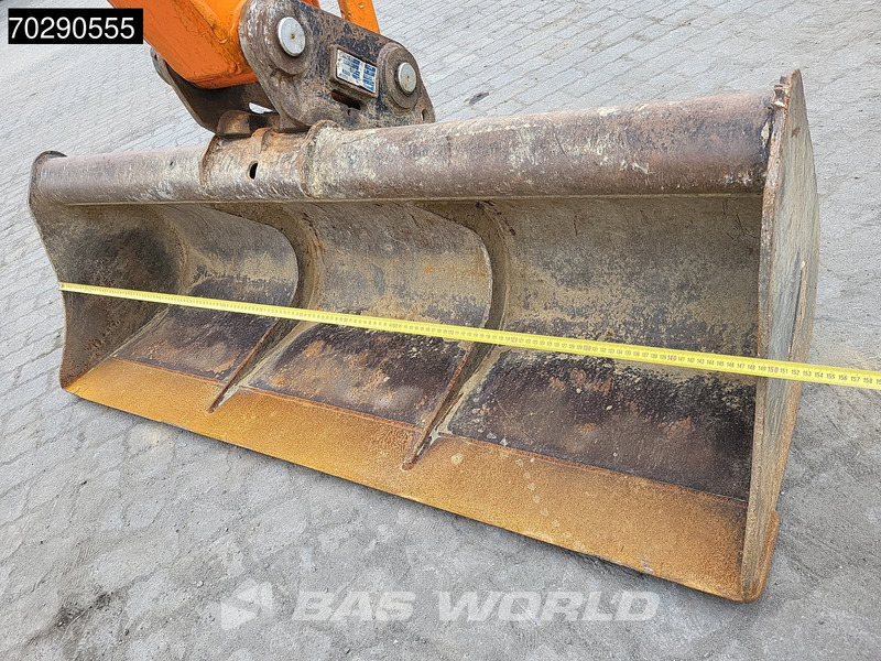 Máy xúc mini Doosan DX63-3 3 BUCKETS - A/C: hình 14