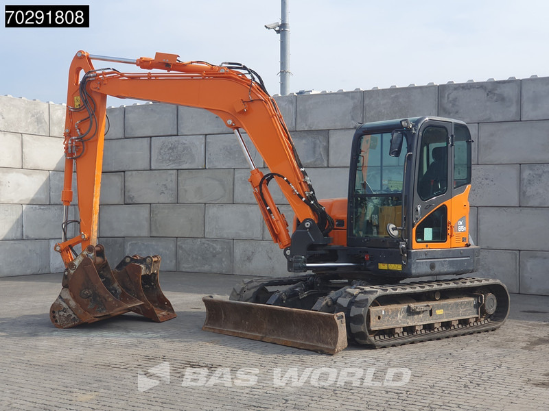 Doosan DX85 R-3 A/C - 3 BUCKETS - Máy xúc mini: hình 2 Doosan DX85 R-3 A/C - 3 BUCKETS - Máy xúc mini: hình 2