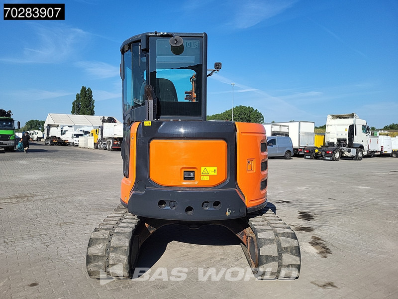 Hitachi ZX55U-6CLR A/C - 3 BUCKETS - Máy xúc mini: hình 5 Hitachi ZX55U-6CLR A/C - 3 BUCKETS - Máy xúc mini: hình 5