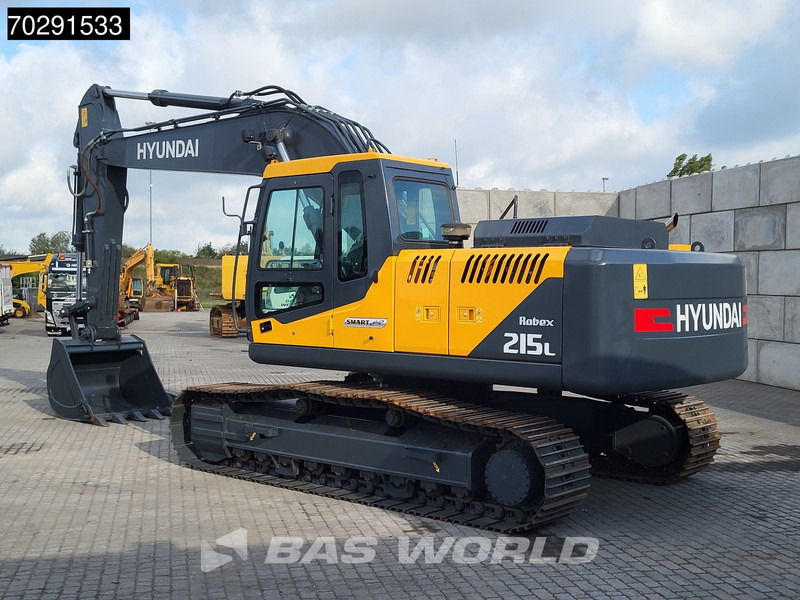 Hyundai R215 L - Máy xúc bánh xích: hình 3 Hyundai R215 L - Máy xúc bánh xích: hình 3