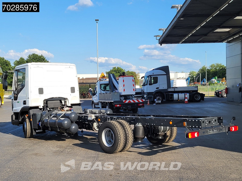 Iveco 120-210L 4X2 NEW 12tons chassis! CNG Engine Manual TELMA Retarder Euro 6 - Xe tải khung gầm: hình 2 Iveco 120-210L 4X2 NEW 12tons chassis! CNG Engine Manual TELMA Retarder Euro 6 - Xe tải khung gầm: hình 2