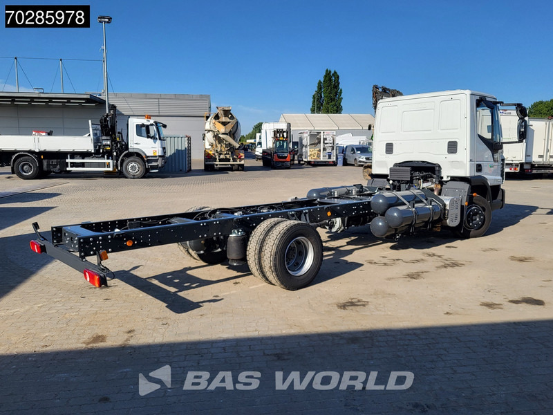 Iveco 120-210L 4X2 NEW 12tons chassis! CNG Engine TELMA Retarder Manual Euro 6 - Xe tải khung gầm: hình 5 Iveco 120-210L 4X2 NEW 12tons chassis! CNG Engine TELMA Retarder Manual Euro 6 - Xe tải khung gầm: hình 5