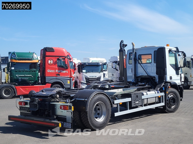 Iveco Eurocargo 180E320 4X2 NEW! 14tons Hiab Multilift ULT14S51 ACC Euro 6 - Xe tải nâng móc: hình 5 Iveco Eurocargo 180E320 4X2 NEW! 14tons Hiab Multilift ULT14S51 ACC Euro 6 - Xe tải nâng móc: hình 5