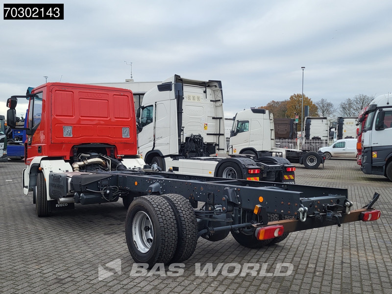 Iveco Eurocargo 180E320 4X2 NEW! 18T chassis 2017 production Euro 6 - Xe tải khung gầm: hình 2 Iveco Eurocargo 180E320 4X2 NEW! 18T chassis 2017 production Euro 6 - Xe tải khung gầm: hình 2