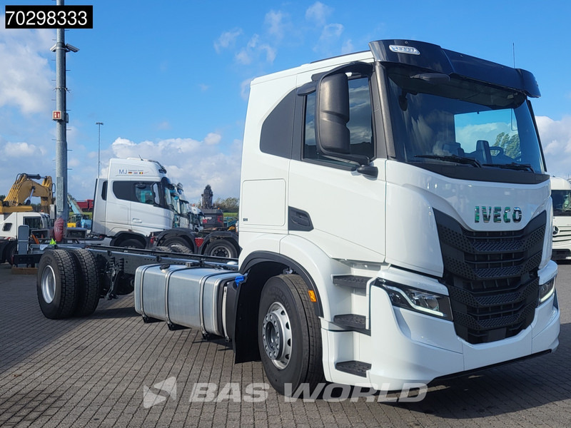 Iveco S-Way 340 4X2 NEW! Chassis Automatic Navi LED Euro 6 - Xe tải khung gầm: hình 3 Iveco S-Way 340 4X2 NEW! Chassis Automatic Navi LED Euro 6 - Xe tải khung gầm: hình 3