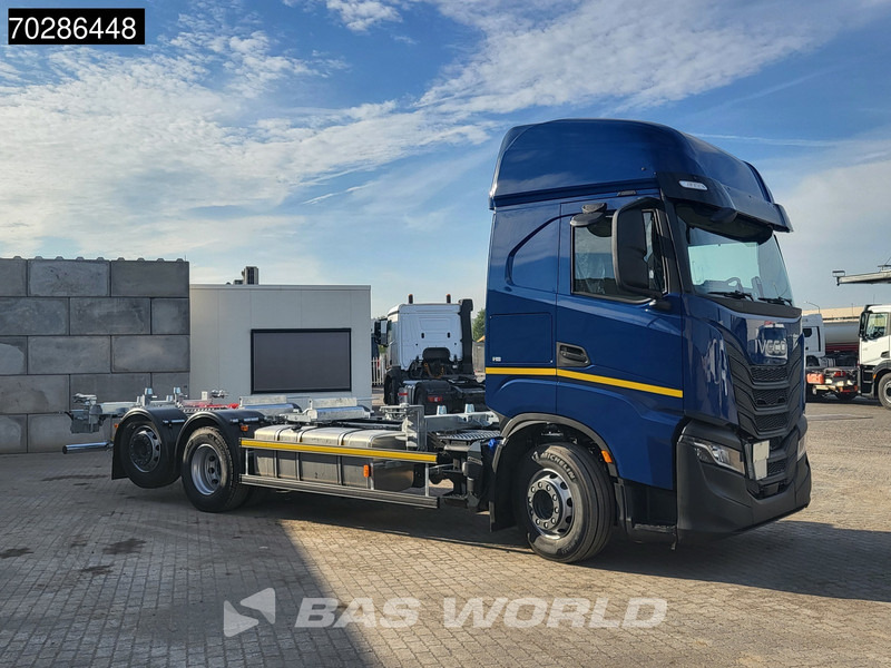 Iveco S-Way 500 6X2 NEW! BDF Lift+steering Axle Automatic Standklima Navi ACC Euro 6 - Xe chở container/ Xe tải hoán đổi thân: hình 3 Iveco S-Way 500 6X2 NEW! BDF Lift+steering Axle Automatic Standklima Navi ACC Euro 6 - Xe chở container/ Xe tải hoán đổi thân: hình 3