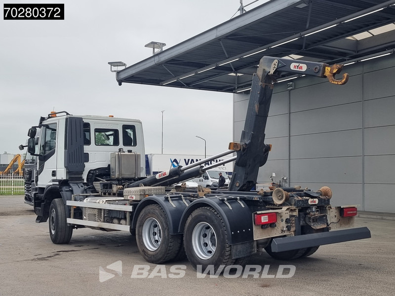 Iveco X-Way 460 6X4 20 Tons HYVA Hook Navi Euro 6 - Xe tải nâng móc: hình 5 Iveco X-Way 460 6X4 20 Tons HYVA Hook Navi Euro 6 - Xe tải nâng móc: hình 5