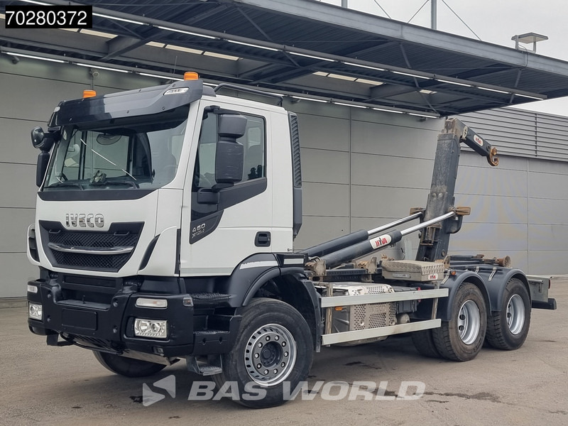 Iveco X-Way 460 6X4 20 Tons HYVA Hook Navi Euro 6 - Xe tải nâng móc: hình 3 Iveco X-Way 460 6X4 20 Tons HYVA Hook Navi Euro 6 - Xe tải nâng móc: hình 3