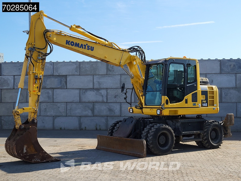 Komatsu PW148 -8 - Máy xúc bánh lốp: hình 2 Komatsu PW148 -8 - Máy xúc bánh lốp: hình 2