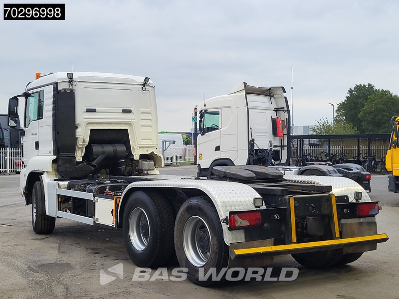 Xe tải nâng móc MAN TGS 33.440 6X4 25Ton AJK NHS25-5930 hooklift with 5th wheel Wechselsystem Manual Big-Axle Euro 5: hình 11 Xe tải nâng móc MAN TGS 33.440 6X4 25Ton AJK NHS25-5930 hooklift with 5th wheel Wechselsystem Manual Big-Axle Euro 5: hình 11
