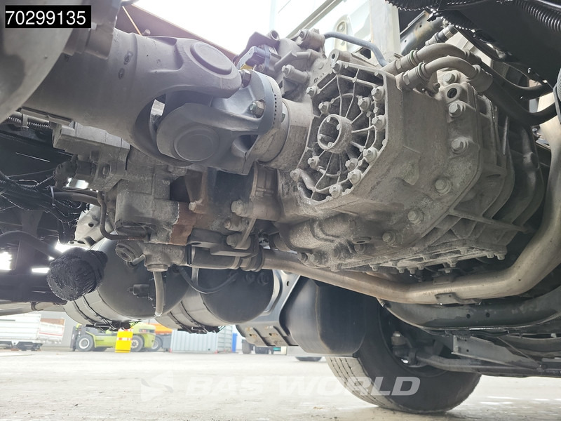 Xe chở container/ Xe tải hoán đổi thân Mercedes-Benz Actros 2553 Actros 6X2 Full Air Retarder Lift Axle Euro 6: hình 12 Xe chở container/ Xe tải hoán đổi thân Mercedes-Benz Actros 2553 Actros 6X2 Full Air Retarder Lift Axle Euro 6: hình 12