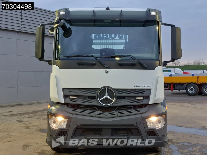 Mercedes-Benz Antos 1833 4X2 14 tons JOAB VL 14U Skiploader Automatic Full Air suspension Euro 6 - Xe tải chở thùng nhỏ: hình 5 Mercedes-Benz Antos 1833 4X2 14 tons JOAB VL 14U Skiploader Automatic Full Air suspension Euro 6 - Xe tải chở thùng nhỏ: hình 5