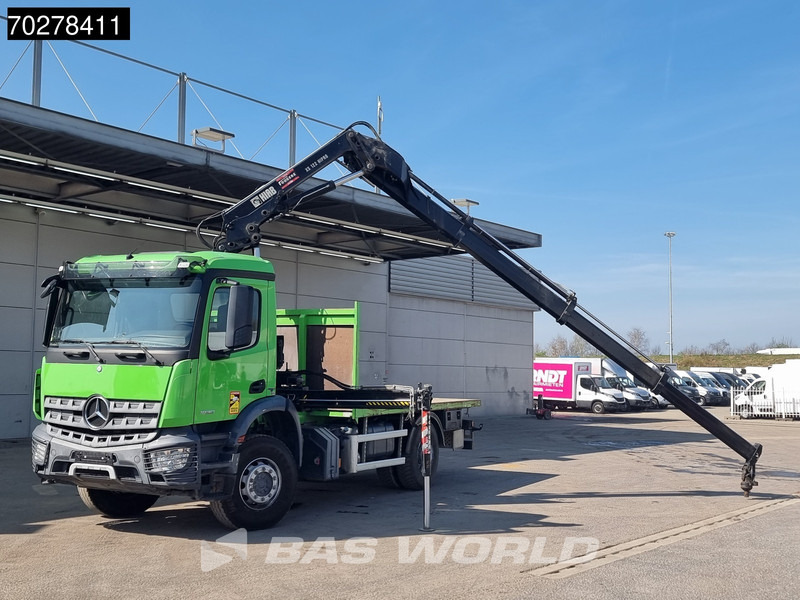 Mercedes-Benz Arocs 1830 4X2 Hiab 122 ES-3 HIPRO Kran Crane Big-Axle Euro 6 - Xe tải thùng lửng/ Phẳng, Xe cẩu tự hành: hình 5 Mercedes-Benz Arocs 1830 4X2 Hiab 122 ES-3 HIPRO Kran Crane Big-Axle Euro 6 - Xe tải thùng lửng/ Phẳng, Xe cẩu tự hành: hình 5