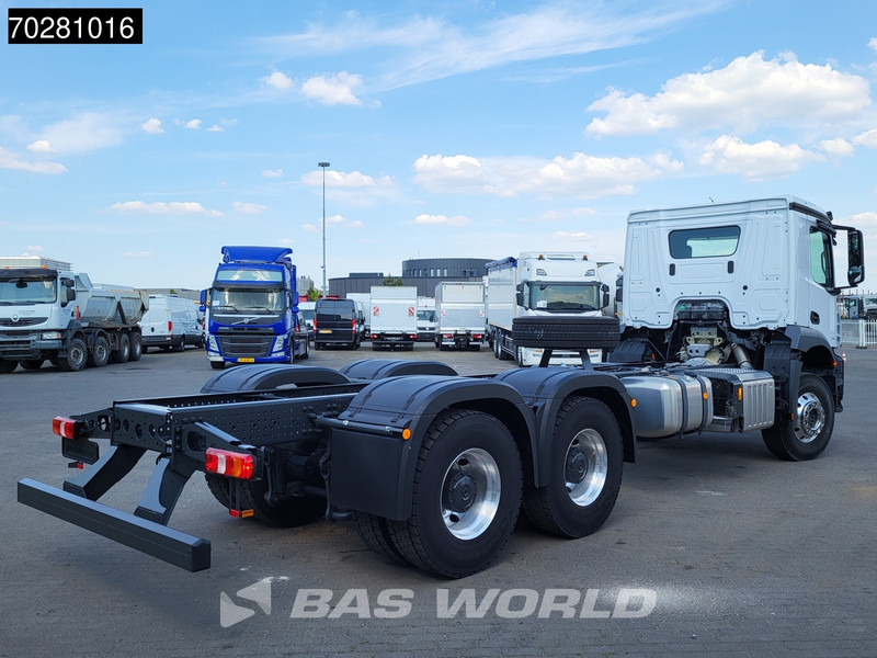 Mercedes-Benz Arocs 2640 6X4 NEW chassis Steel suspension Big-Axle Alcoa Automatic Euro 6 - Xe tải khung gầm: hình 5 Mercedes-Benz Arocs 2640 6X4 NEW chassis Steel suspension Big-Axle Alcoa Automatic Euro 6 - Xe tải khung gầm: hình 5