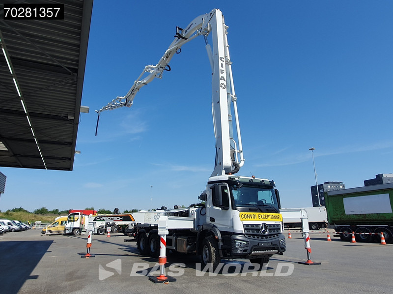 Mercedes-Benz Arocs 3343 6X4 CIFA K40H Carbotech Pump 5 arm Big-Axle Navi Euro 6 - Xe bơm bê tông: hình 3 Mercedes-Benz Arocs 3343 6X4 CIFA K40H Carbotech Pump 5 arm Big-Axle Navi Euro 6 - Xe bơm bê tông: hình 3