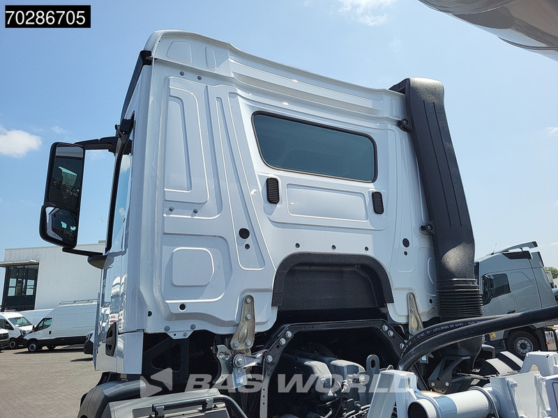 Mercedes-Benz Arocs 4245 8X4 NEW! 12m3 Schwing Stetter Mixer Big-Axle Manual Euro 3 - Xe trộn bê tông: hình 3 Mercedes-Benz Arocs 4245 8X4 NEW! 12m3 Schwing Stetter Mixer Big-Axle Manual Euro 3 - Xe trộn bê tông: hình 3
