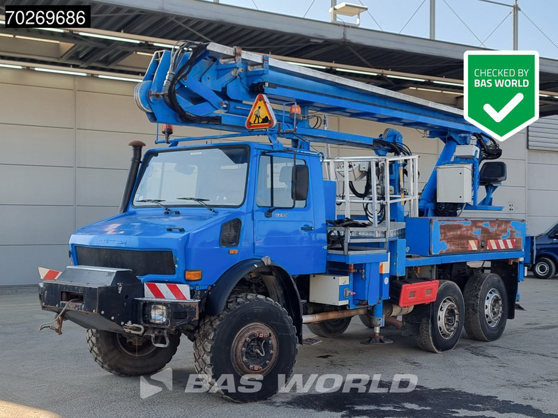 Mercedes-Benz Unimog 6X6 Unimog Engin EGI TP 226 hubarbeitsbühne Manual Euro 2 - Xe cẩu tự hành: hình 1 Mercedes-Benz Unimog 6X6 Unimog Engin EGI TP 226 hubarbeitsbühne Manual Euro 2 - Xe cẩu tự hành: hình 1