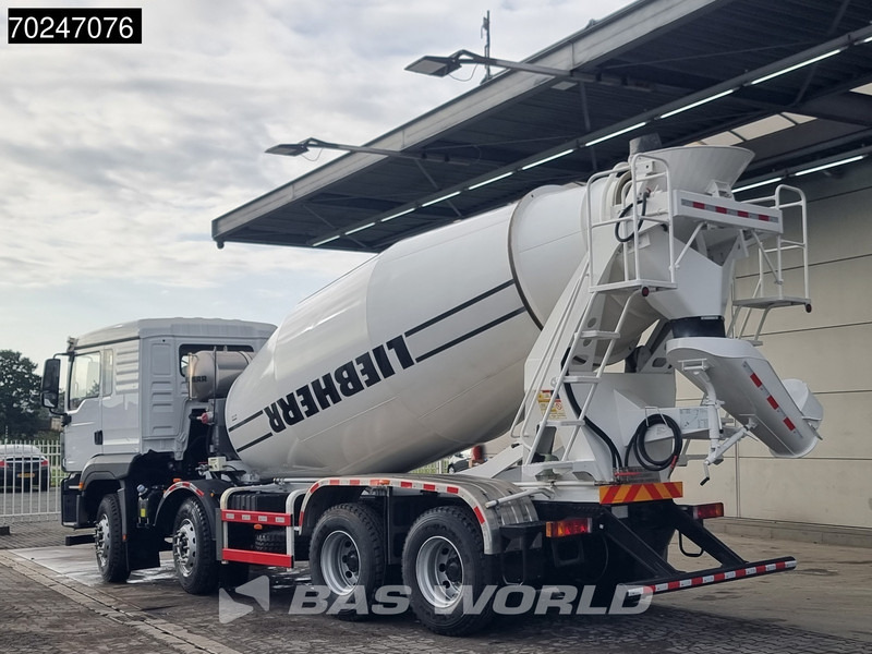 SHACMAN 8x4 EURO 6 8X4 NEW! 8m3 Liebherr Mixer Big-Axle Steel Suspension - Xe trộn bê tông: hình 2 SHACMAN 8x4 EURO 6 8X4 NEW! 8m3 Liebherr Mixer Big-Axle Steel Suspension - Xe trộn bê tông: hình 2