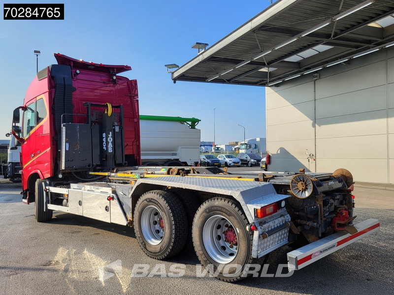 Volvo FH16 700 FH16 6X4 Full Air 20t Hook Xenon Euro 5 - Xe tải nâng móc: hình 3 Volvo FH16 700 FH16 6X4 Full Air 20t Hook Xenon Euro 5 - Xe tải nâng móc: hình 3