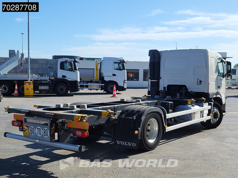 Volvo FM 330 4X2 4,60m Wheelbase BDF Automatic Euro 5 - Xe chở container/ Xe tải hoán đổi thân: hình 5 Volvo FM 330 4X2 4,60m Wheelbase BDF Automatic Euro 5 - Xe chở container/ Xe tải hoán đổi thân: hình 5