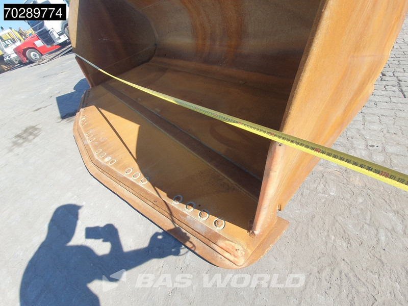 Máy xúc lật bánh lốp Volvo L260 H CDC: hình 10