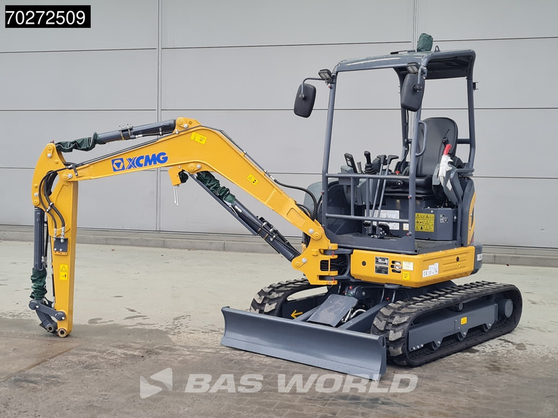 XCMG XE27 E 2 YEARS FACTORY WARRANTY - KUBOTA ENGINE - Máy xúc mini: hình 3 XCMG XE27 E 2 YEARS FACTORY WARRANTY - KUBOTA ENGINE - Máy xúc mini: hình 3