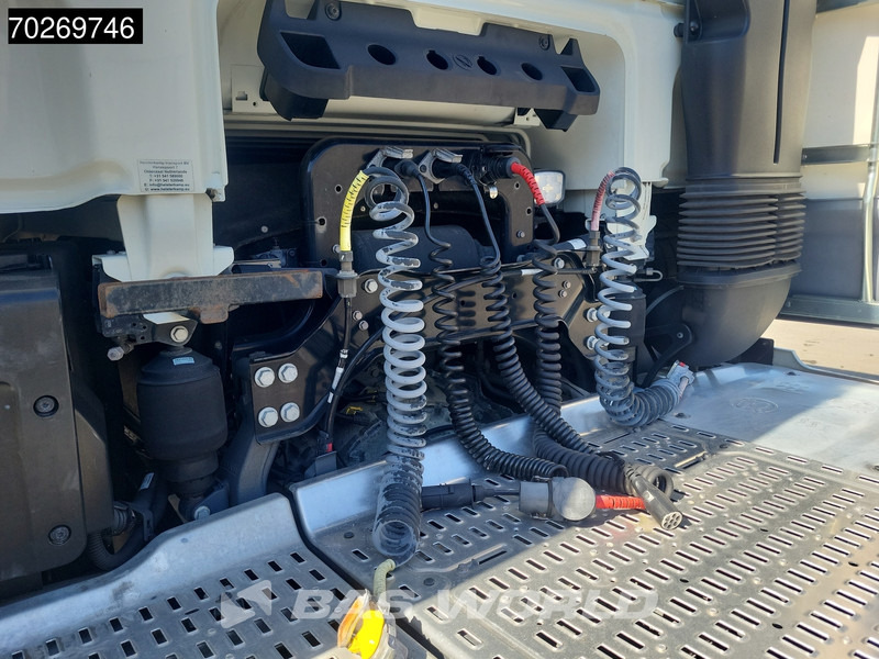 DAF XF 480 4X2 SSC 2x Tanks - Xe đầu kéo: hình 5 DAF XF 480 4X2 SSC 2x Tanks - Xe đầu kéo: hình 5