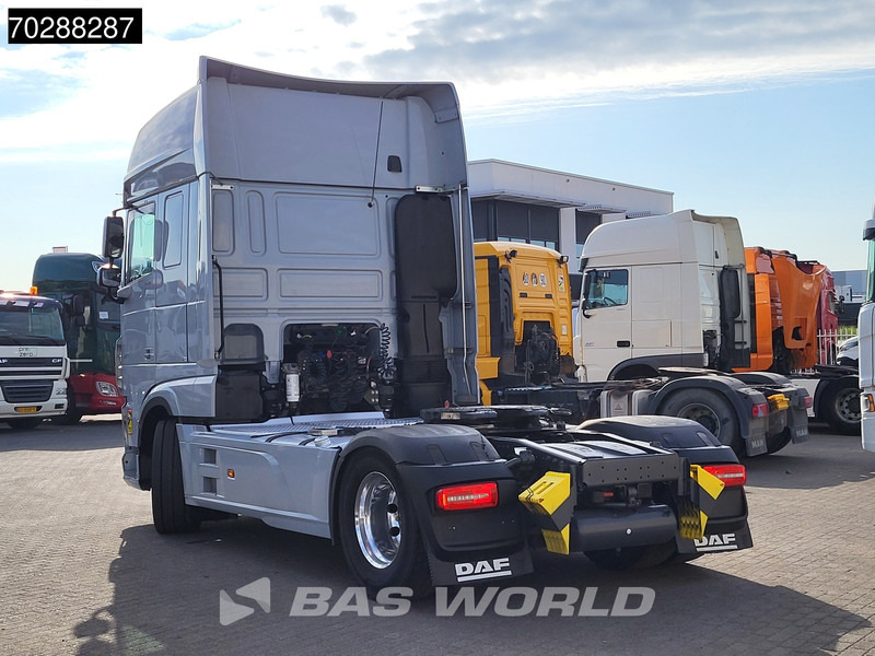 DAF XF 530 4X2 SSC ADR Standklima ACC 2x Tanks Navi Euro 6 - Xe đầu kéo: hình 2 DAF XF 530 4X2 SSC ADR Standklima ACC 2x Tanks Navi Euro 6 - Xe đầu kéo: hình 2
