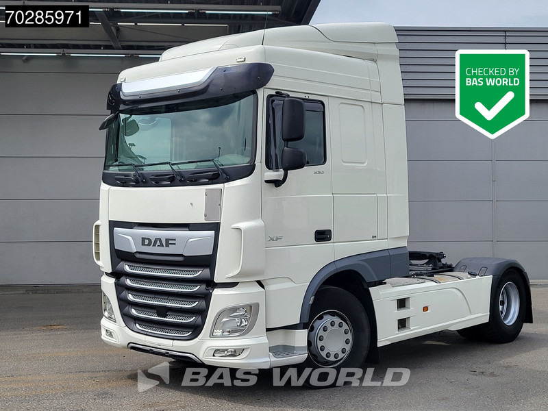 DAF XF 530 4X2 Standklima ACC Euro 6 - Xe đầu kéo: hình 1 DAF XF 530 4X2 Standklima ACC Euro 6 - Xe đầu kéo: hình 1