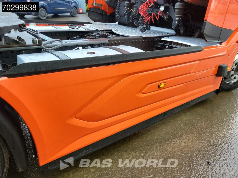 Xe đầu kéo DAF XG 480 4X2 XG 2xTanks ACC Led Mirror Cam Euro 6: hình 15 Xe đầu kéo DAF XG 480 4X2 XG 2xTanks ACC Led Mirror Cam Euro 6: hình 15