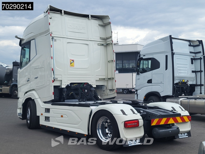 DAF XG+ 530 4X2 Retarder 2x Tanks Standklima Leather Alcoa's - Xe đầu kéo: hình 2 DAF XG+ 530 4X2 Retarder 2x Tanks Standklima Leather Alcoa's - Xe đầu kéo: hình 2