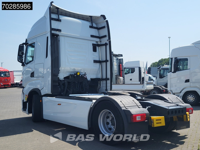 Iveco S-Way 490 4X2 Retarder Standklima 2xTanks Navi ACC LED Euro 6 - Xe đầu kéo: hình 2 Iveco S-Way 490 4X2 Retarder Standklima 2xTanks Navi ACC LED Euro 6 - Xe đầu kéo: hình 2