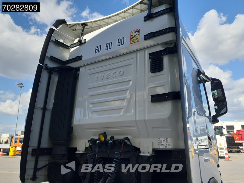 Iveco S-Way 510 4X2 Retarder Standklima LED - Xe đầu kéo: hình 5 Iveco S-Way 510 4X2 Retarder Standklima LED - Xe đầu kéo: hình 5