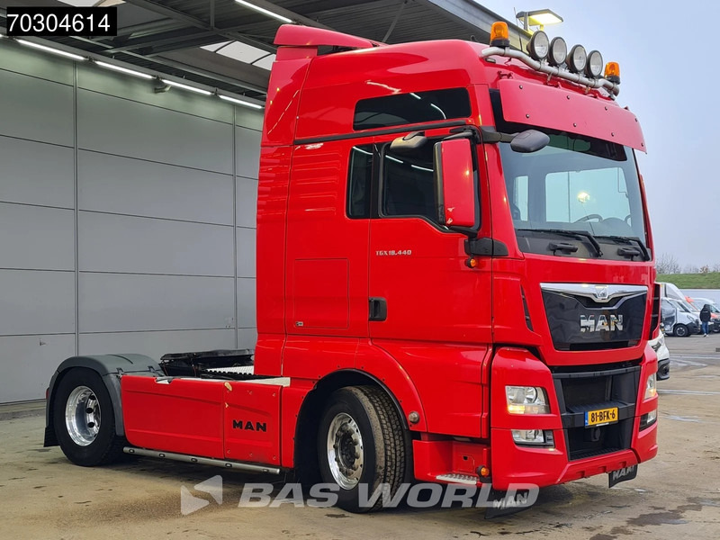 Xe đầu kéo MAN TGX 18.440 TGX 4X2 XXL NL-Truck Alcoa's: hình 8 Xe đầu kéo MAN TGX 18.440 TGX 4X2 XXL NL-Truck Alcoa's: hình 8