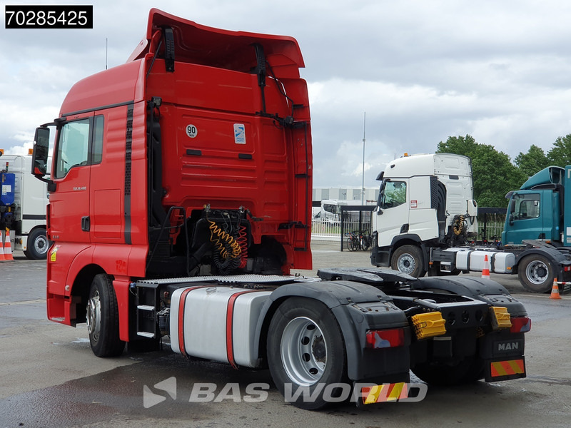 MAN TGX 18.460 4X2 XLX 2x Tanks - Xe đầu kéo: hình 2 MAN TGX 18.460 4X2 XLX 2x Tanks - Xe đầu kéo: hình 2