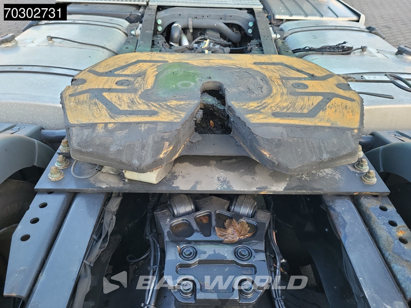 Xe đầu kéo MAN TGX 18.510 4X2 GX Mega Retarder 2x Tanks Alcoa: hình 9 Xe đầu kéo MAN TGX 18.510 4X2 GX Mega Retarder 2x Tanks Alcoa: hình 9