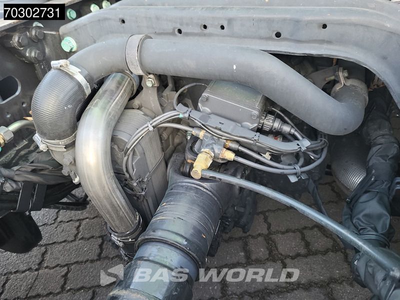 Xe đầu kéo MAN TGX 18.510 4X2 GX Mega Retarder 2x Tanks Alcoa: hình 8 Xe đầu kéo MAN TGX 18.510 4X2 GX Mega Retarder 2x Tanks Alcoa: hình 8