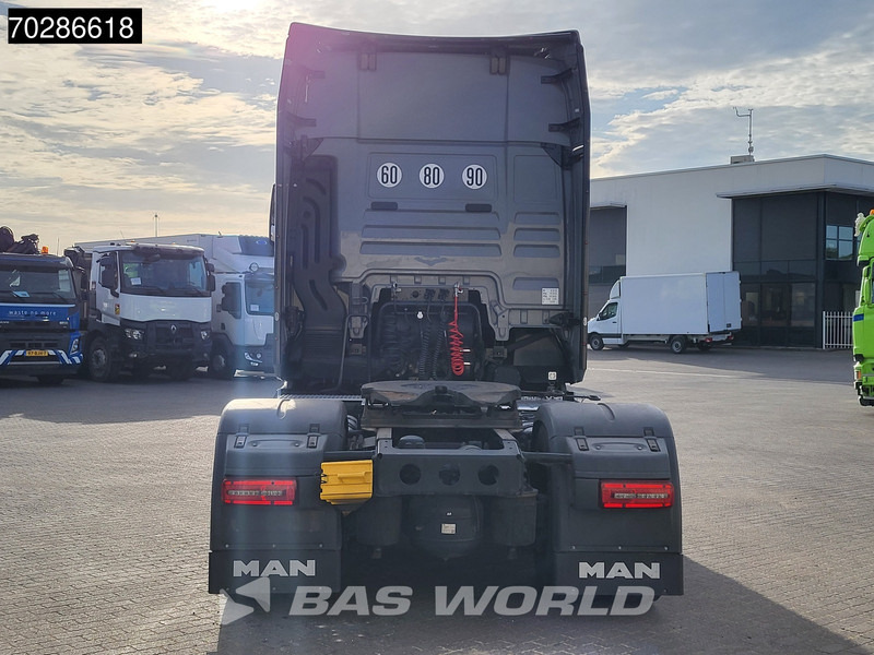 MAN TGX 18.520 4X2 Individual Lion S! GX Retarder Full-Air 2x Tanks Navi LED ACC Euro 6 - Xe đầu kéo: hình 5 MAN TGX 18.520 4X2 Individual Lion S! GX Retarder Full-Air 2x Tanks Navi LED ACC Euro 6 - Xe đầu kéo: hình 5